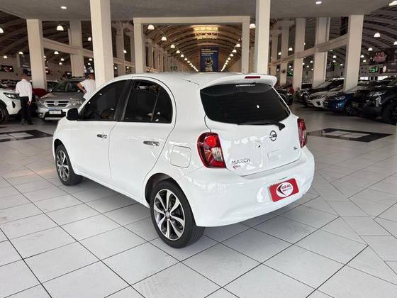 NISSAN MARCH 1.6 SL 16V FLEX 4P MANUAL